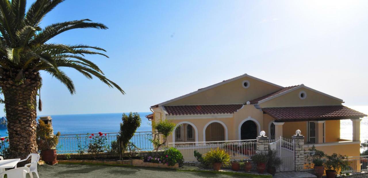 Maria With Pool In Agios Gordios